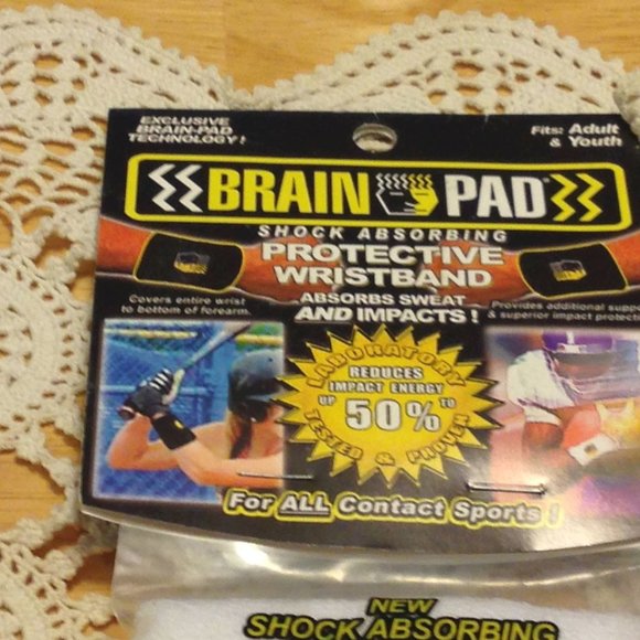 Two new Brain Pad unisex shock absorbing wristbands - Picture 3 of 6